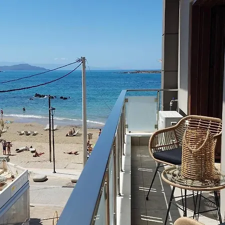 Rika's Sea View Ханья